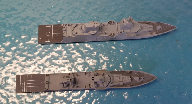 Größenvergelich MKS 180 (unten) zu F 126 (oben)